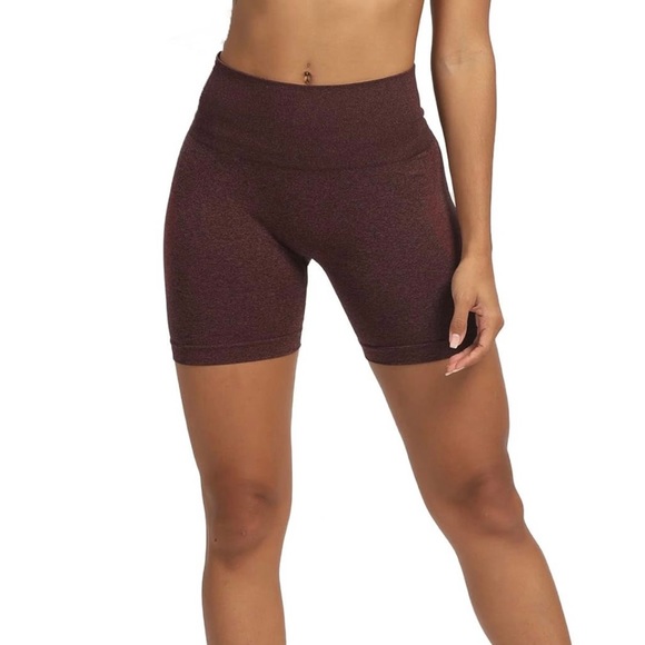 CONTOUR SEAMLESS WORKOUT SHORTS - Picture 6 of 6